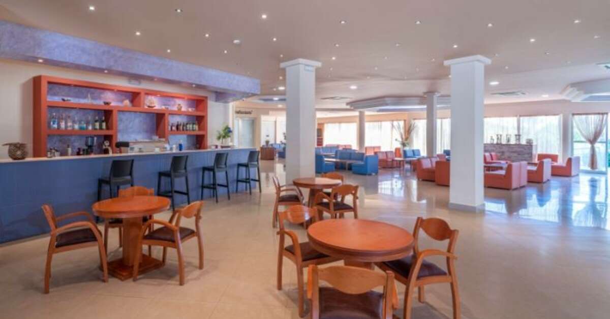 Een foto van de faciliteiten bij Myrina Beach Hotel