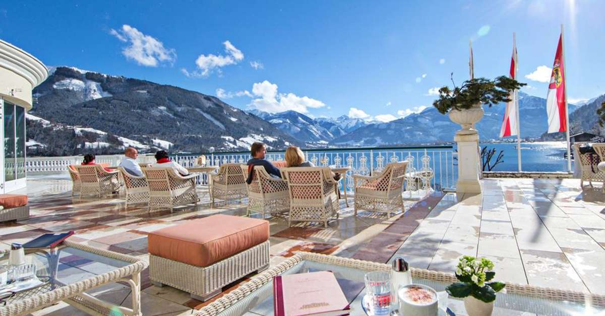 Een foto van de buitenkant van Grand Hotel Zell am See