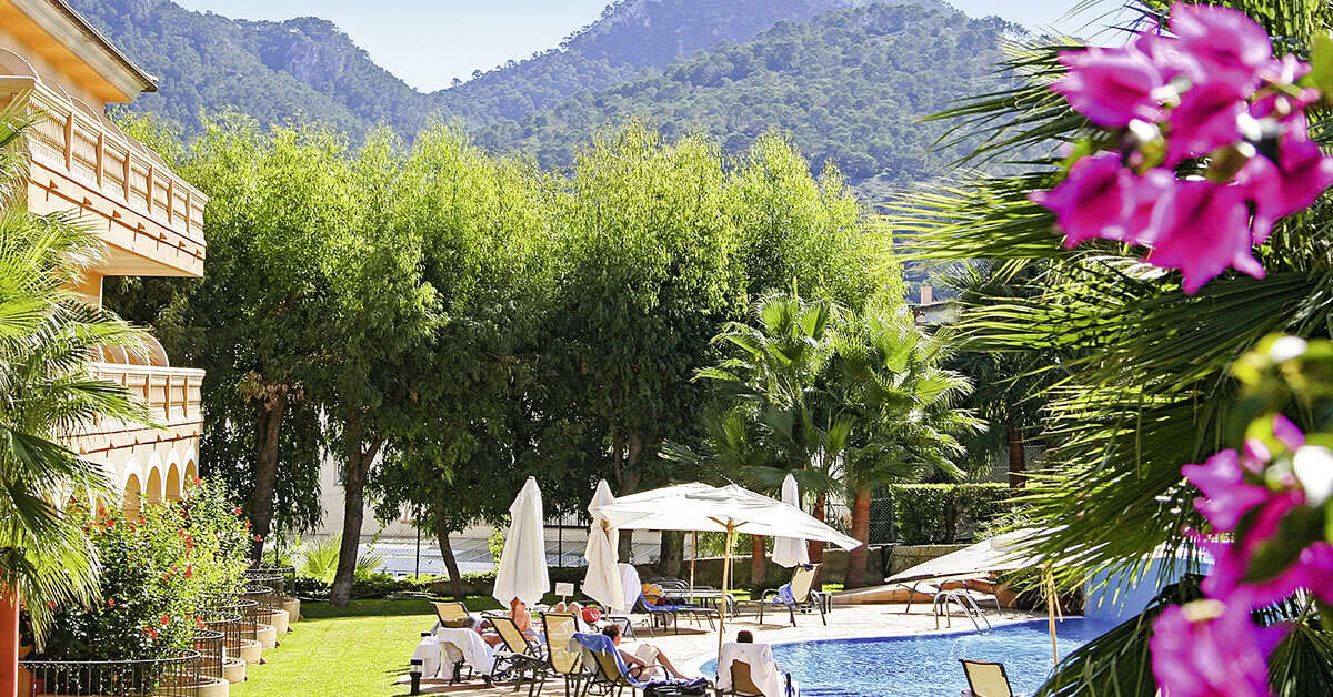 Ein Foto vom Pool im Mon Port Hotel & Spa