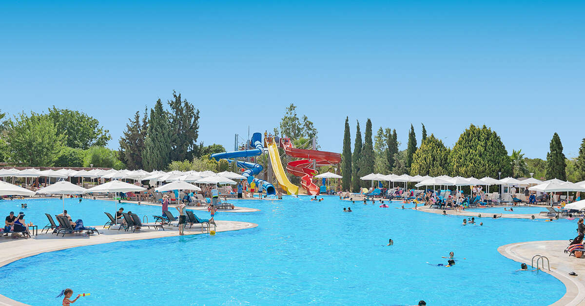 Een foto van het zwembad bij Anadolu Hotels Didim Club