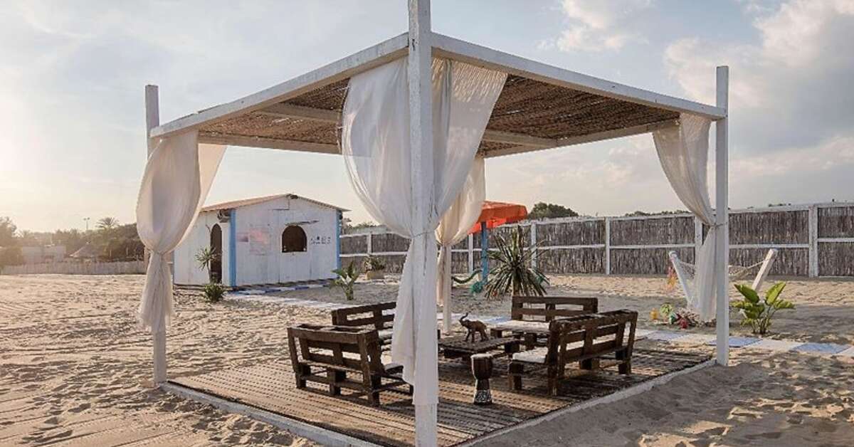 Een foto van het strand bij NH Catania Parco degli Aragonesi