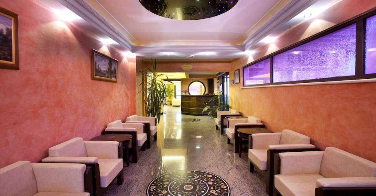 Een foto van het interieur van Orsmaris Boutique Hotel