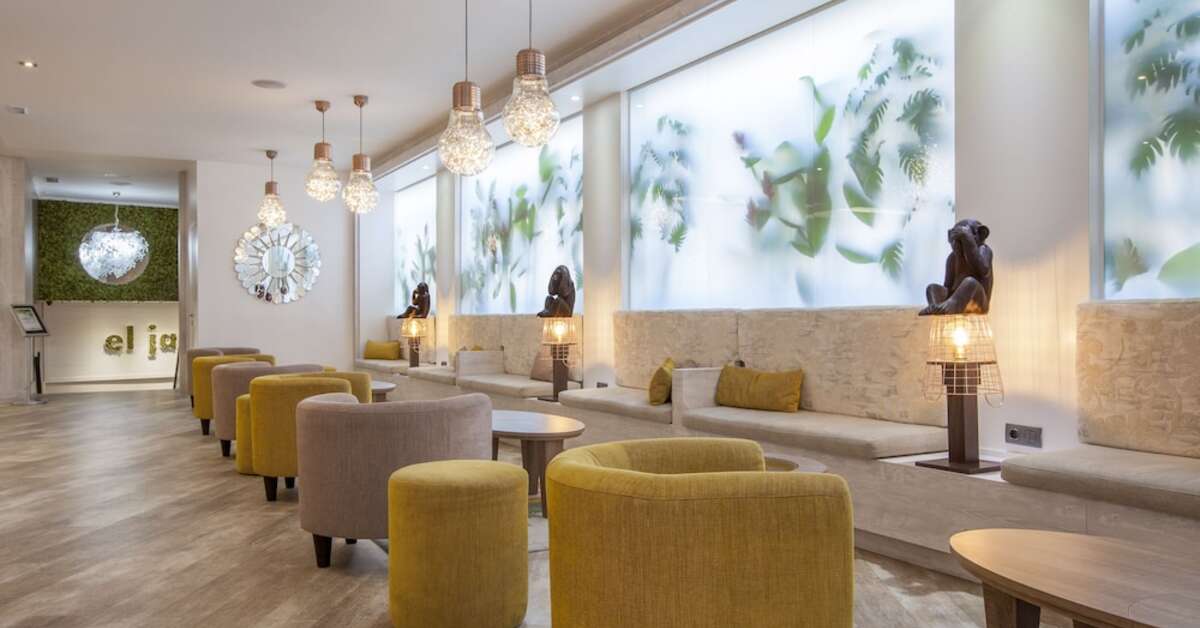 Een foto van het interieur van Hotel Puerta de Toledo