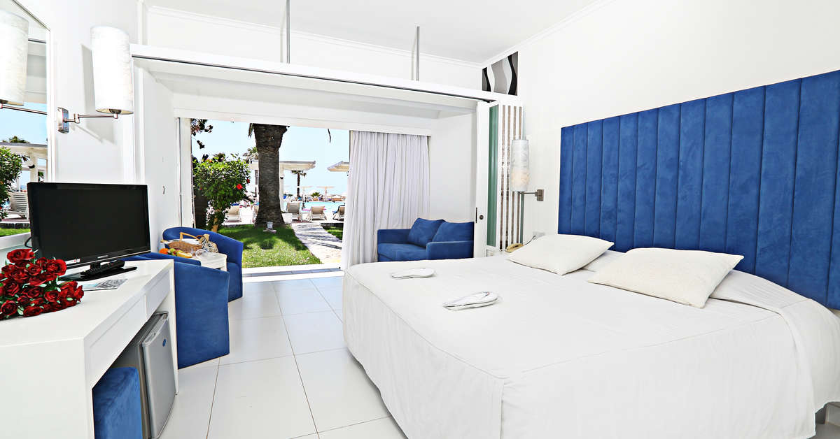 Ein Foto Dome Beach Hotel & Resort