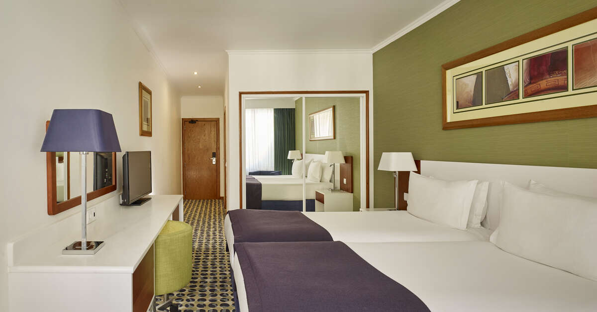Een foto van Holiday Inn Algarve Armacao de Pera