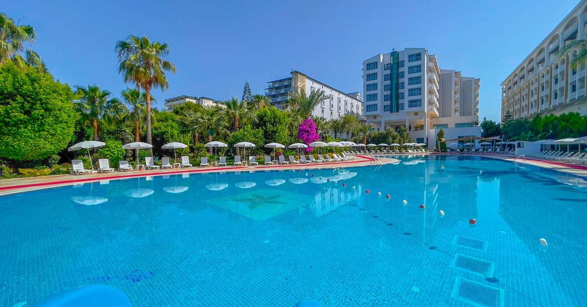 Een foto van het zwembad bij Calido Sol Hotel