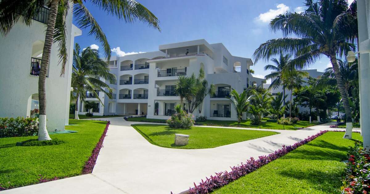 Ein Foto von der Außenansicht des Beachscape Kin Ha Villas & Suites