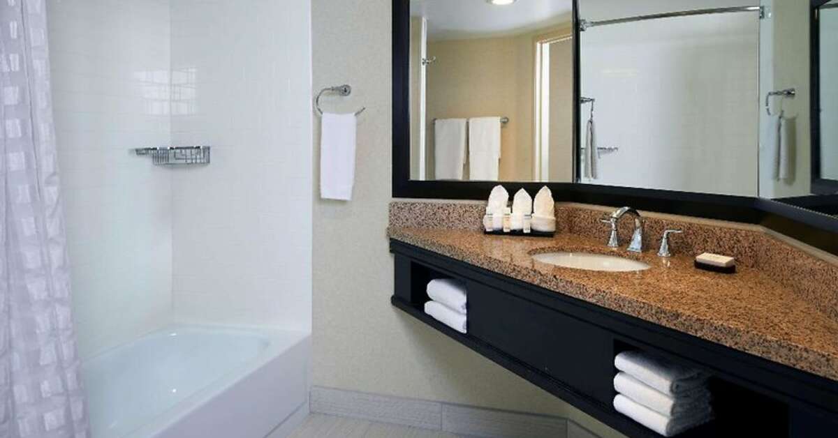 Een foto van Embassy Suites by Hilton Los Angeles International Airport North