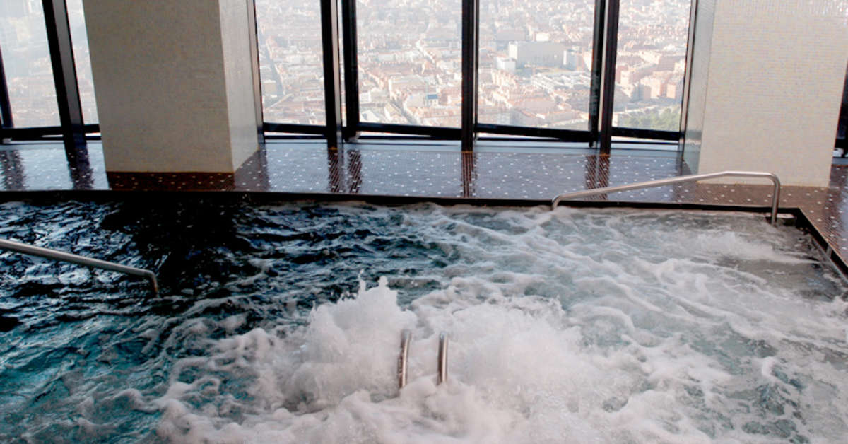 Een foto van de faciliteiten bij Eurostars Madrid Tower Hotel