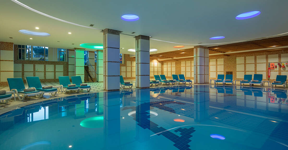 Een foto van het zwembad bij Hotel Grand Ring