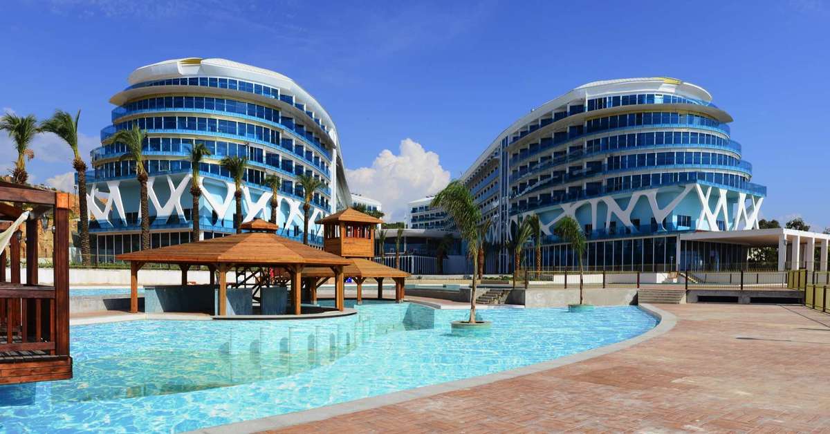 Een foto van het zwembad bij Vikingen Infinity Resort & Spa
