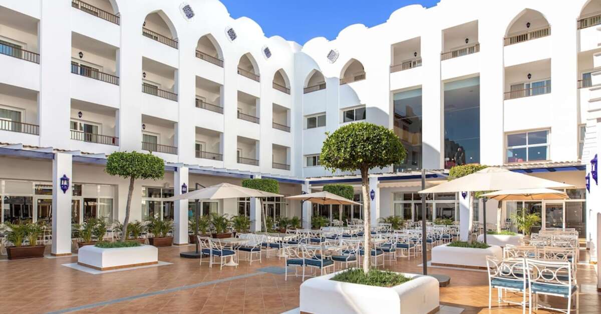 Een foto van de buitenkant van Mac Puerto Marina Benalmadena