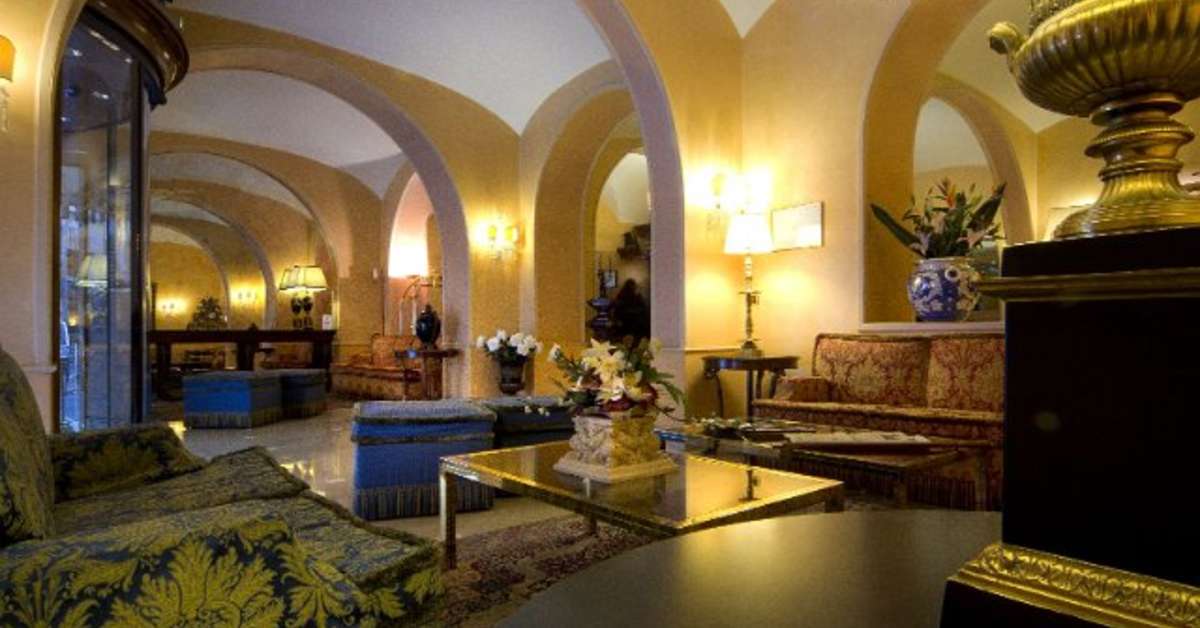 Ein Foto vom Innenbereich im Hotel Marcella Royal