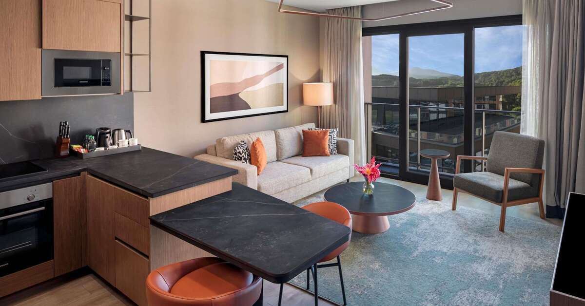 Een foto van Movenpick Living Istanbul Saklivadi