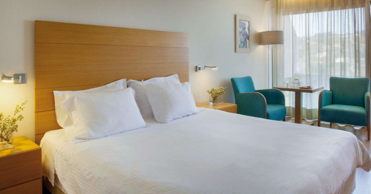 Een foto van Alion Beach Hotel