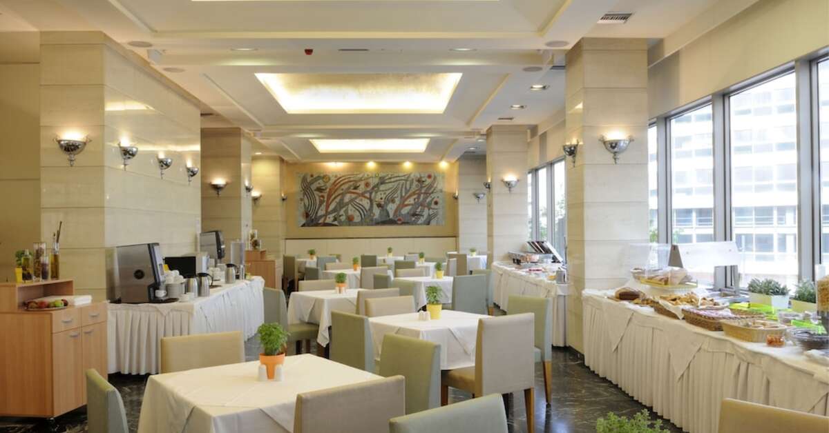Een foto van de faciliteiten bij Dorian Inn Hotel