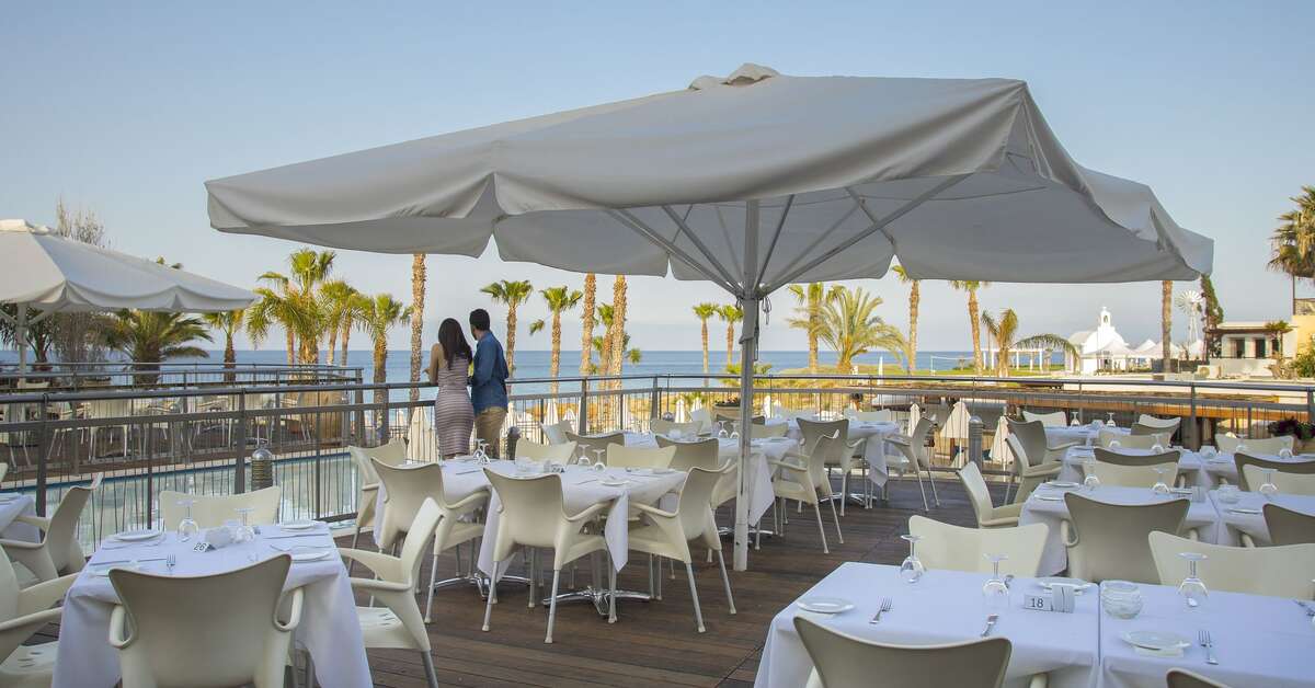 Een foto van het terras bij Louis Althea Beach
