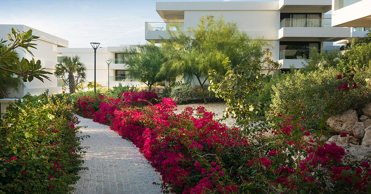 Een foto van de buitenkant van Papagayo Beach Hotel