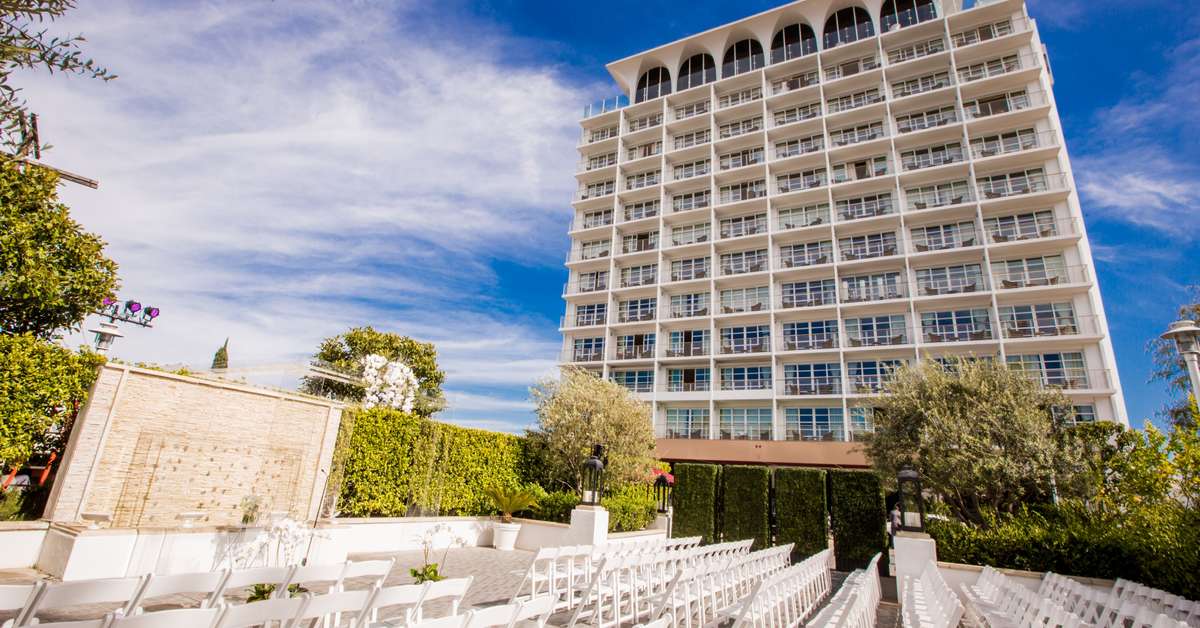 Een foto van Mr. C Beverly Hills