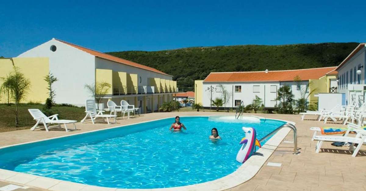 Een foto van het zwembad bij Residential Teresinha