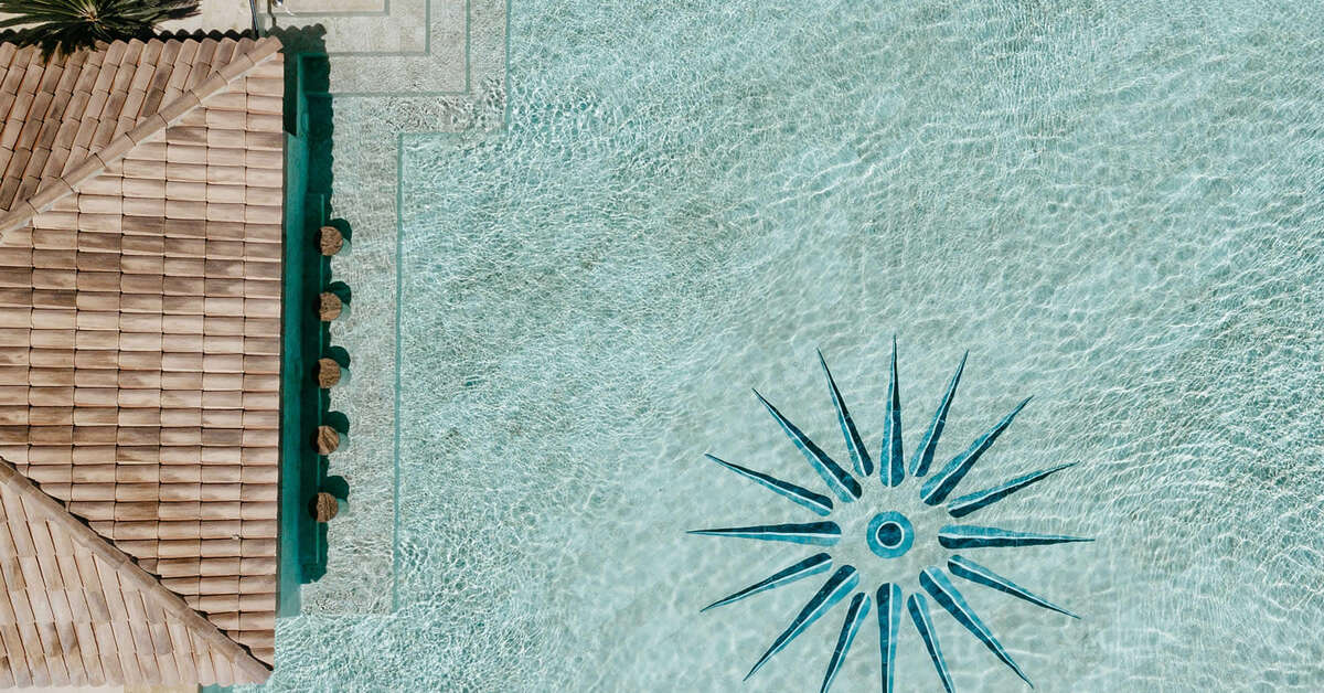 Een foto van het zwembad bij Anassa Hotel