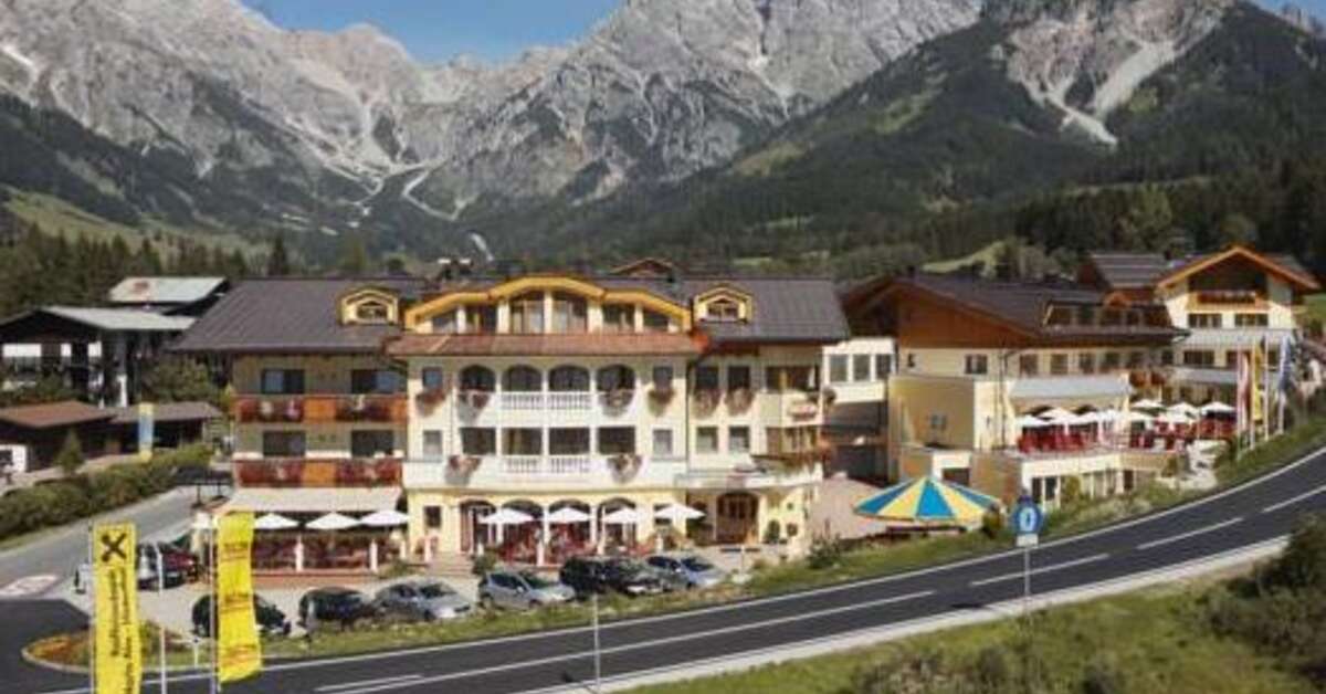 Een foto van de buitenkant van Urslauerhof Berg & Spa Hotel