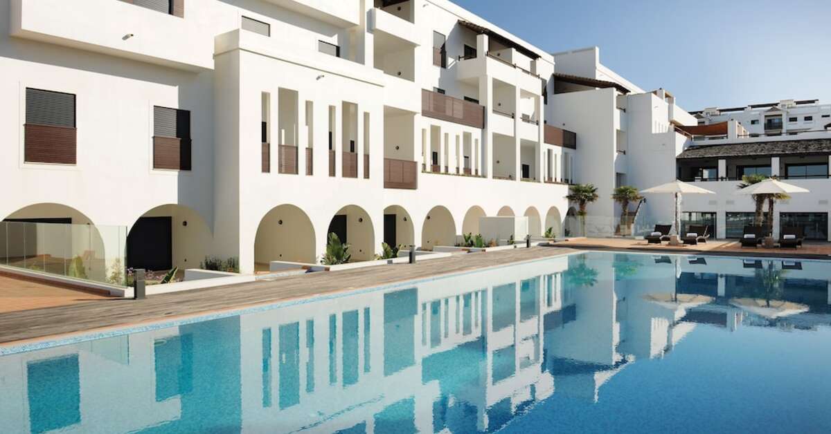 Een foto van het zwembad bij Belmar Spa & Beach Resort