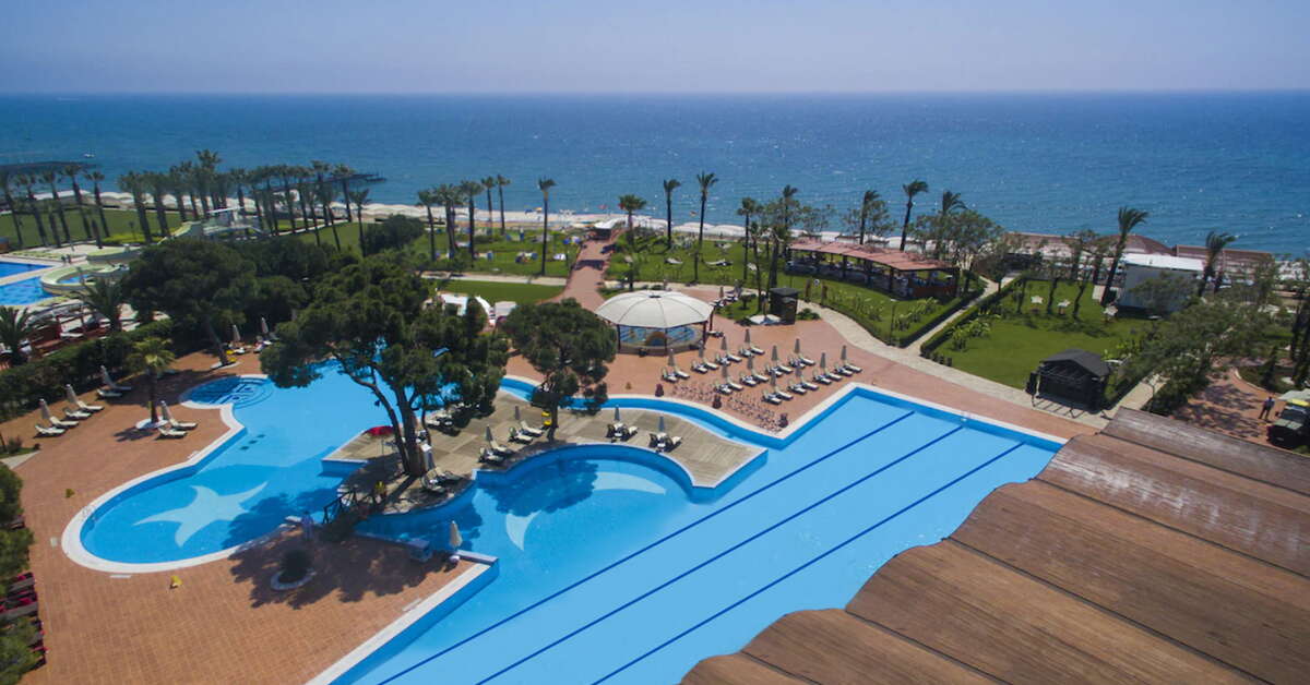 Een foto van het zwembad bij Rixos Park Belek