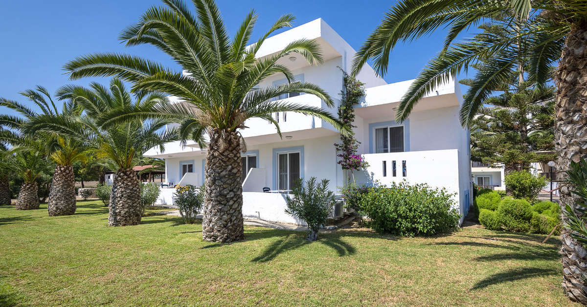 Ein Foto von der Außenansicht des Kalimera Mare Hotel