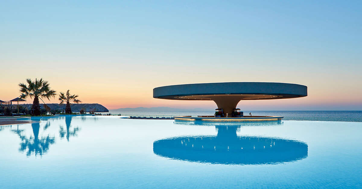 Een foto van het zwembad bij Atlantica Aegean Blue