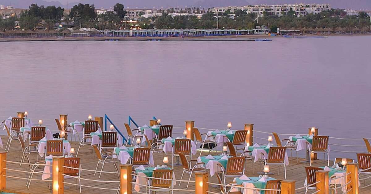 Ein Foto von der Terrasse im Lido Sharm Hotel