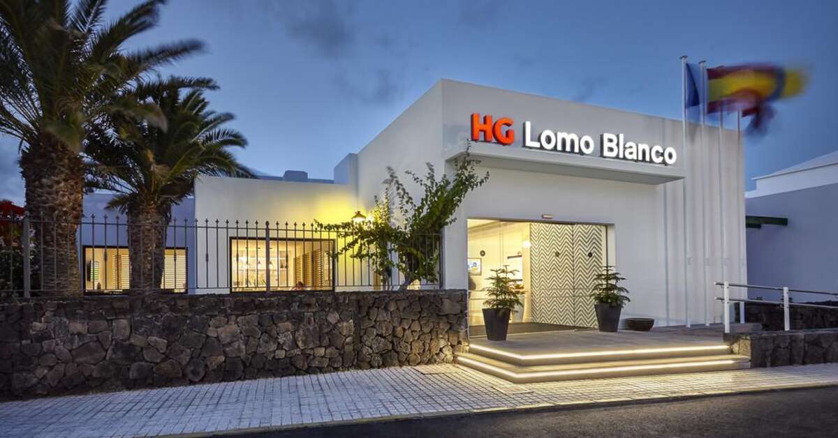 Een foto van de buitenkant van HG Lomo Blanco