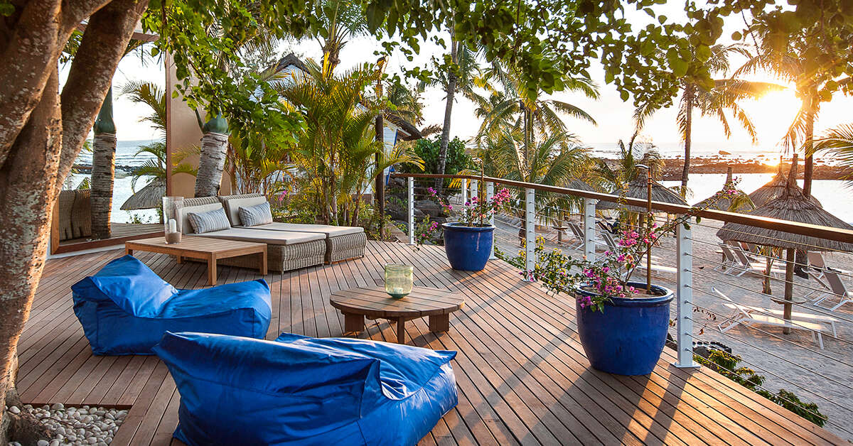 Een foto van het terras bij Veranda Pointe aux Biches