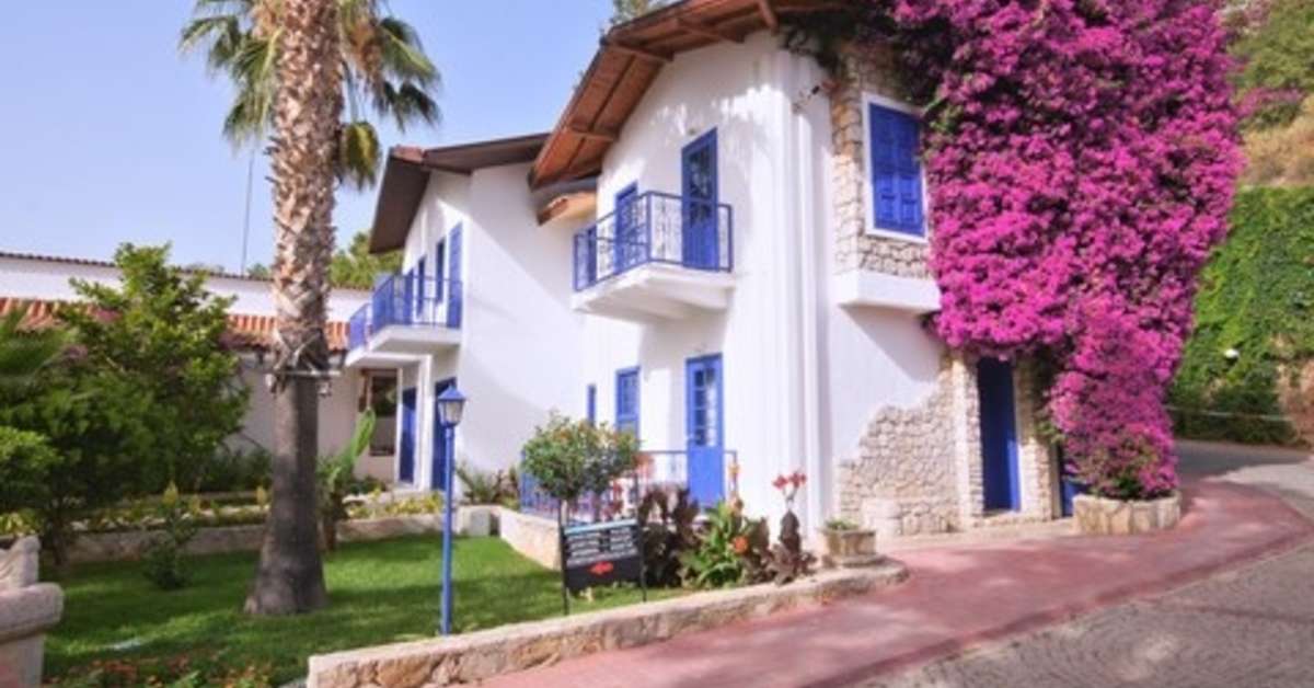 Een foto van de buitenkant van Oludeniz Beach Resort by Z Hotels