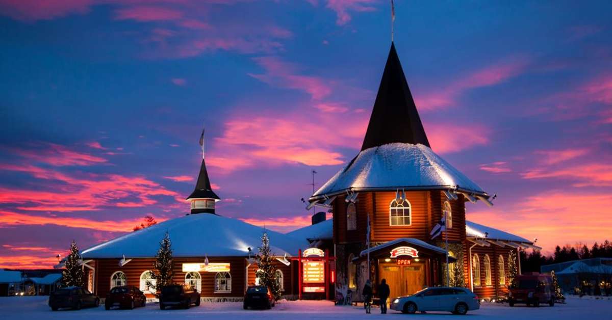 Een foto van Santa Claus Holiday Village