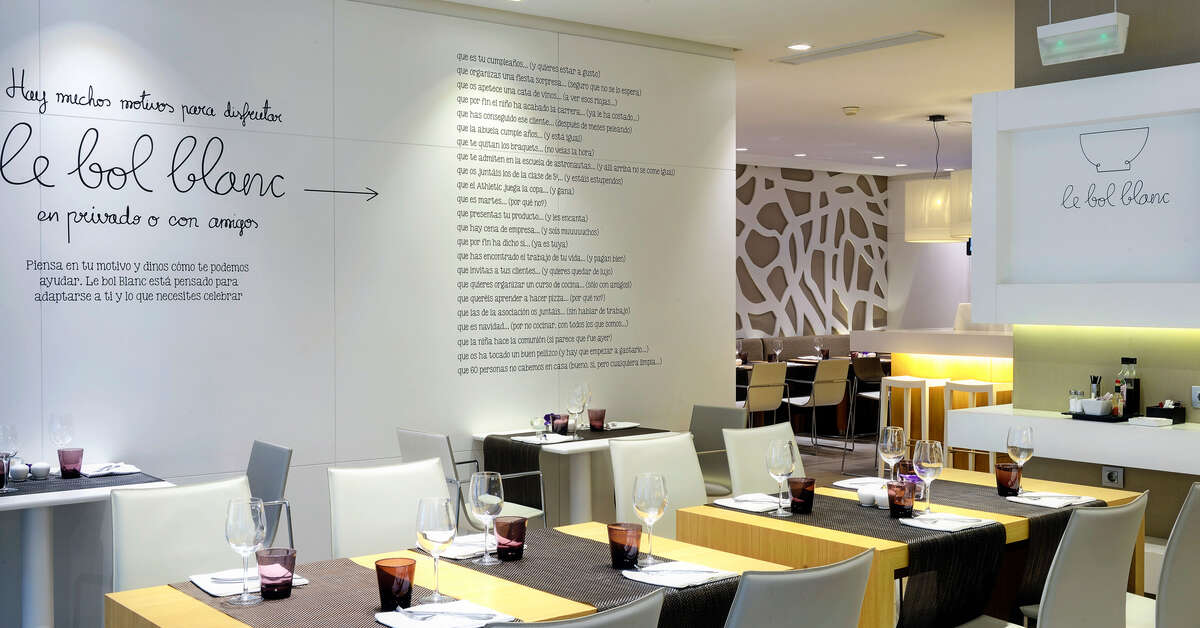 Een foto van NH Collection Villa de Bilbao