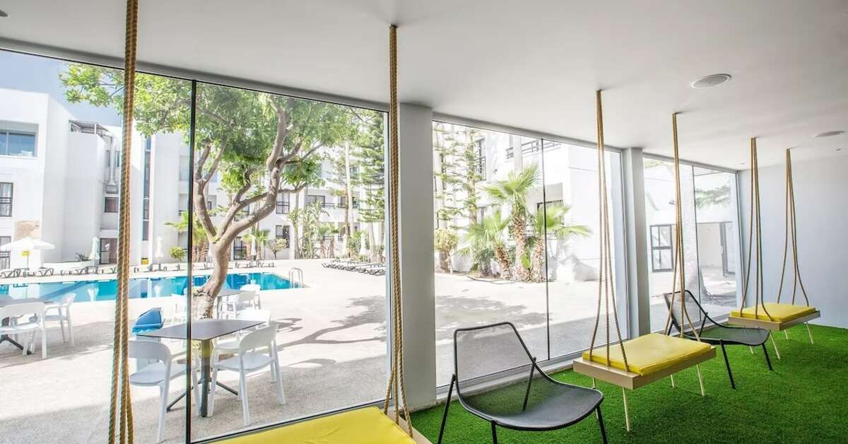 Een foto van het interieur van Anthea Aparthotel