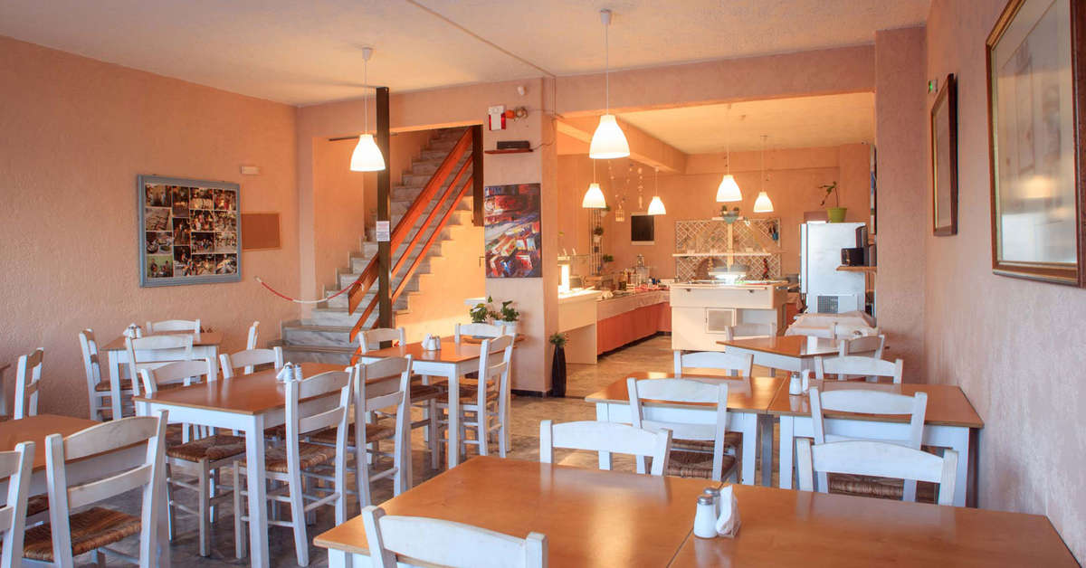 Een foto van de faciliteiten bij Almare Beach Hotel
