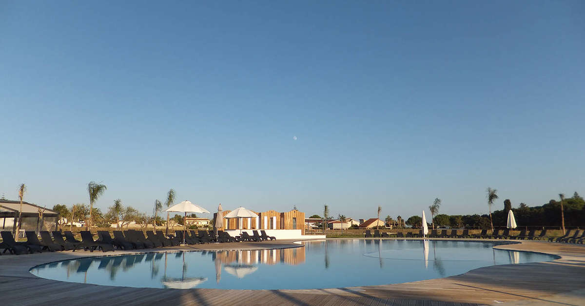Een foto van het zwembad bij Le Residenze Archimede