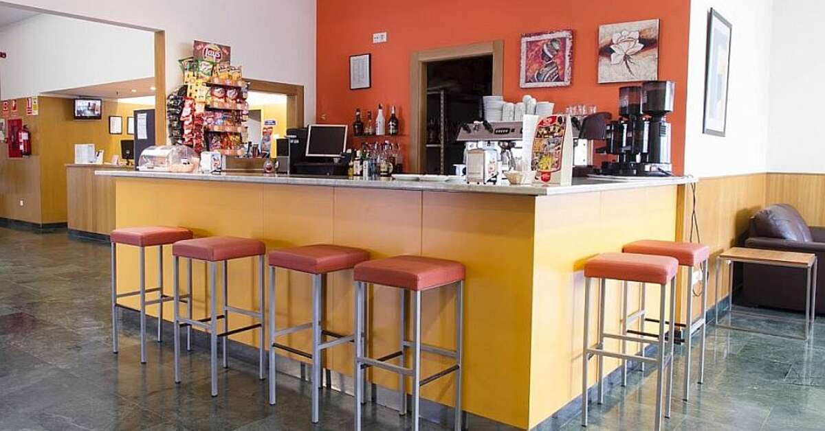 Een foto van de faciliteiten bij La Estacion Hotel