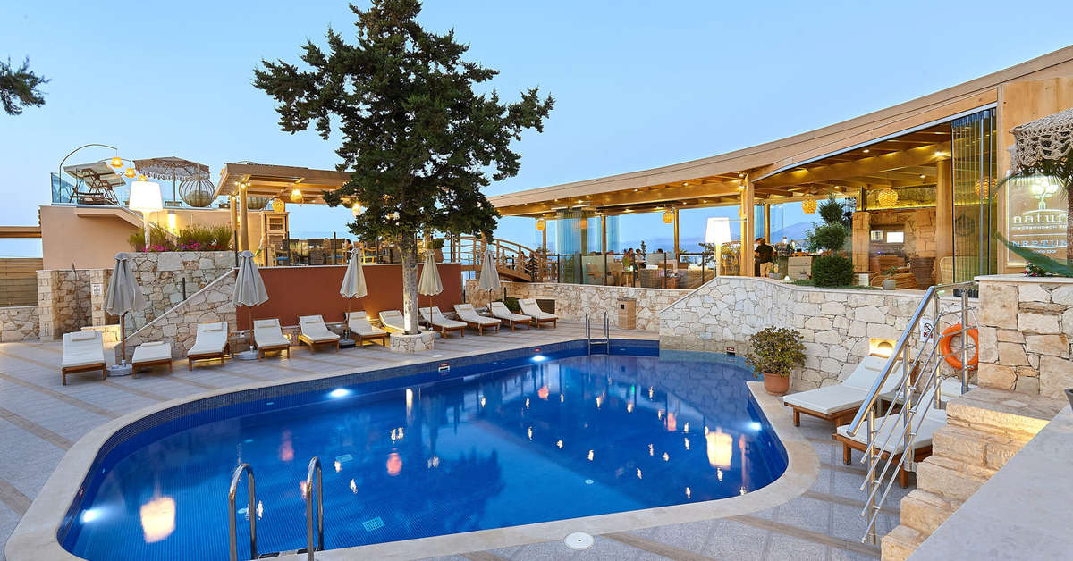 Ein Foto vom Pool im Esperides Resort Crete