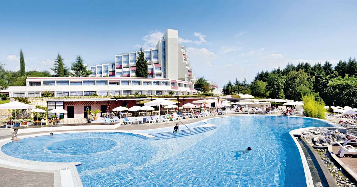 Ein Foto vom Pool im Rubin Sunny Hotel by Valamar