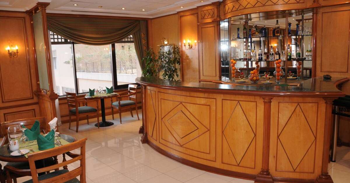 Ein Foto Hilton Cairo World Trade Center Residences