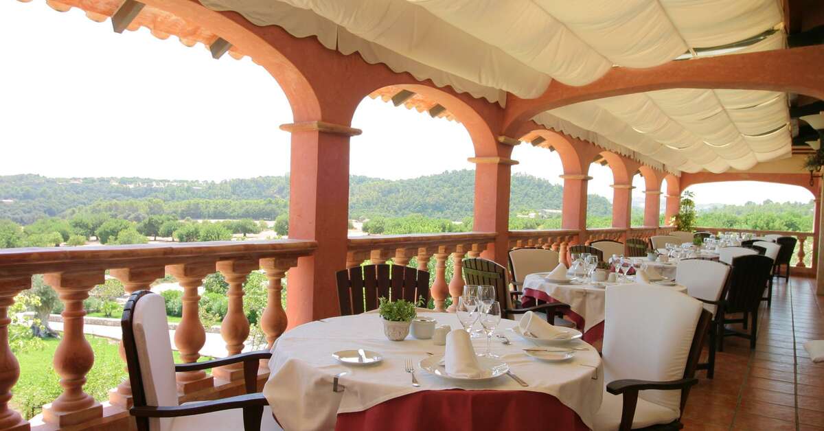 Ein Foto von der Terrasse im Eco Hotel Rural & Spa Monnaber Nou