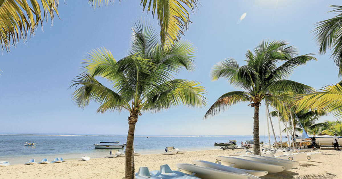 Een foto van het strand bij Victoria Beachcomber Resort & Spa