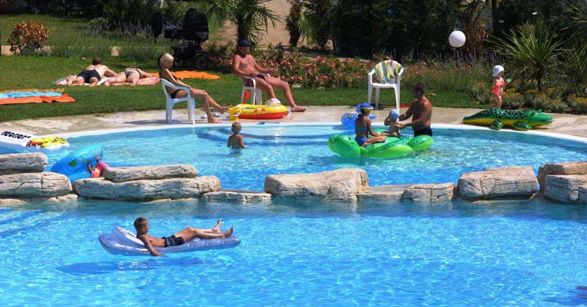 Een foto van het zwembad bij Camping Bella Italia