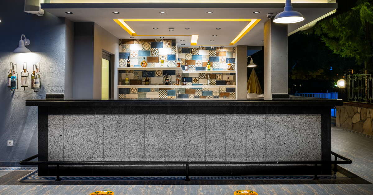 Een foto van het interieur van Villa Sunflower Hotel