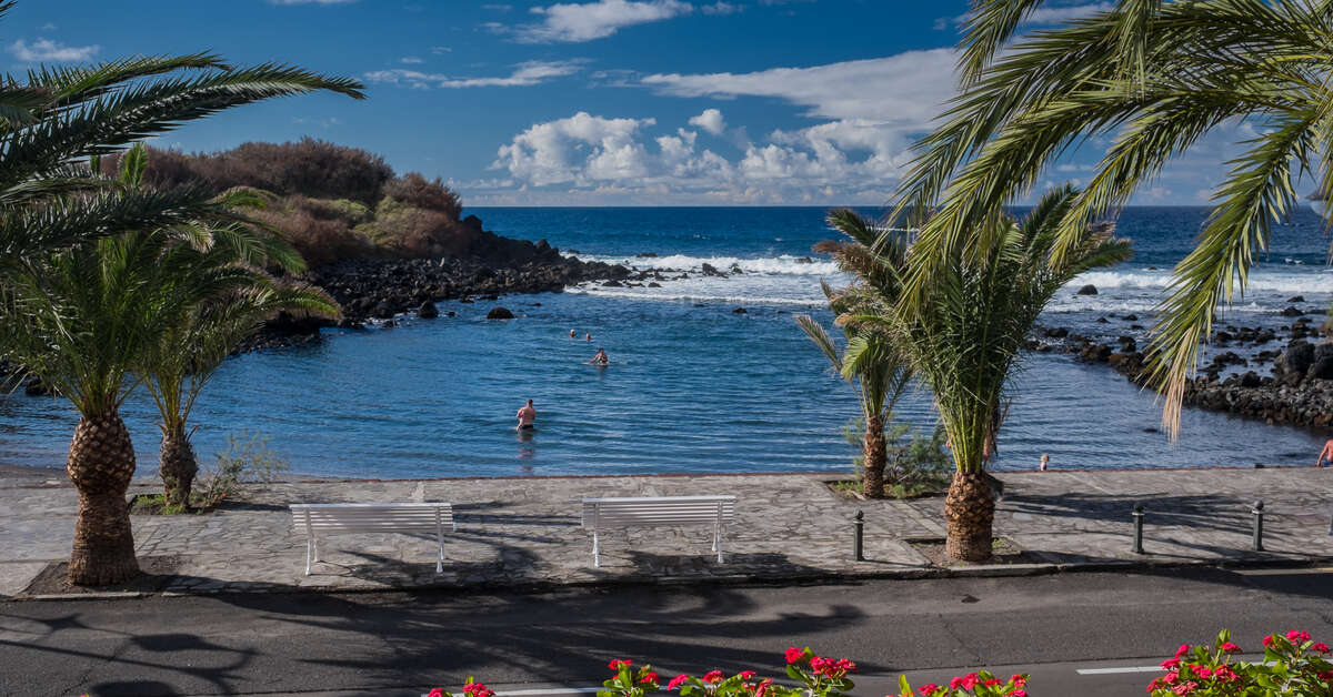 Een foto van het strand bij Appartementen Charco del Conde