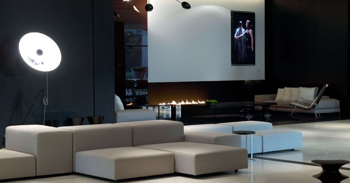 Een foto van het interieur van The Met Hotel