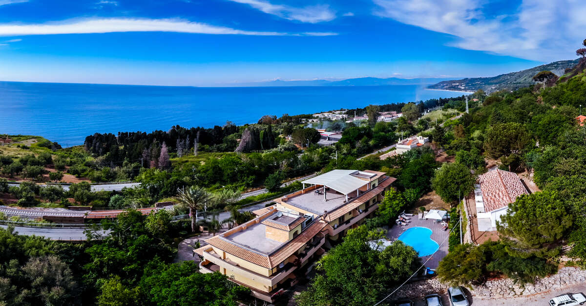 Een foto van de buitenkant van Hotel Cannamele Resort